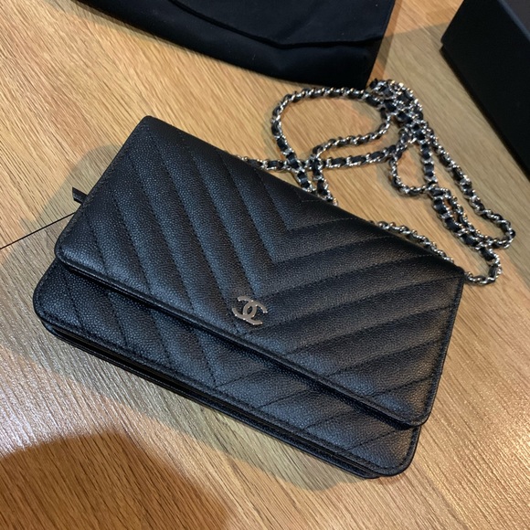 CHANEL Handbags - NEW Chanel Chevron Caviar Wallet on Chain